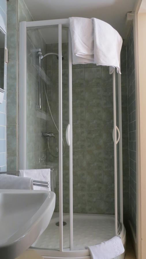 Hotel Restaurant D'Alsace Plombières-les-Bains Εξωτερικό φωτογραφία